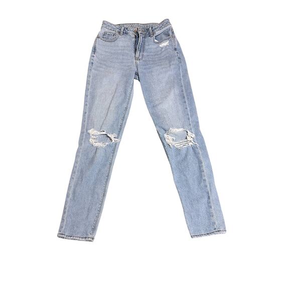 American Eagle Ripped Mom Jean - Picture 2 of 5